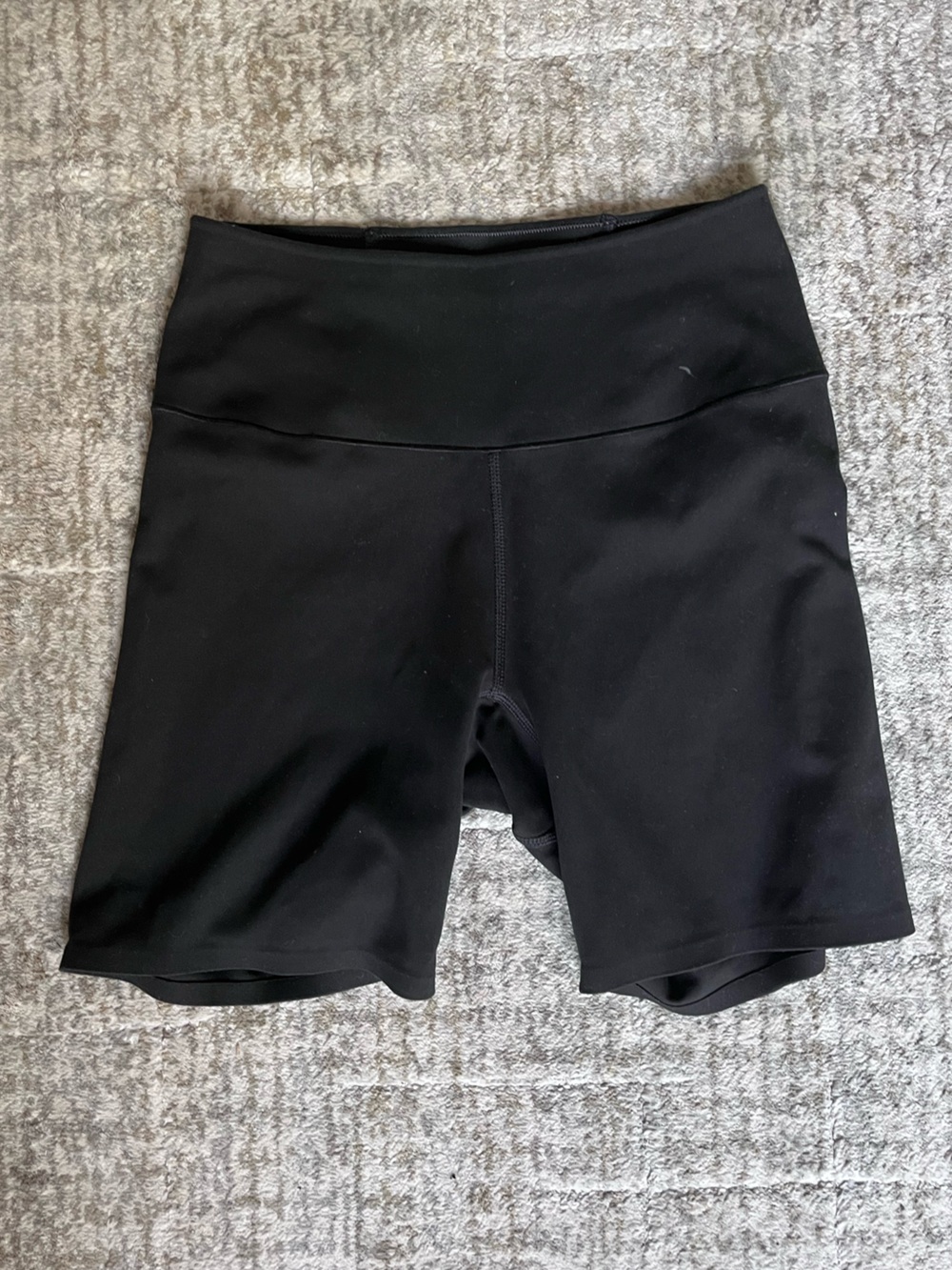 Uniqlo Black High-Rise Athletic Bike Shorts